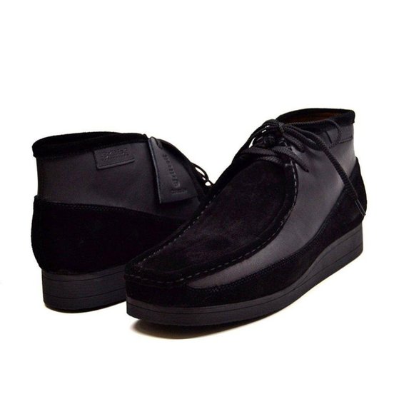 British Walkers New Castle Men's Suede and Leather Wallabee Boots Black - Picture 1 of 1